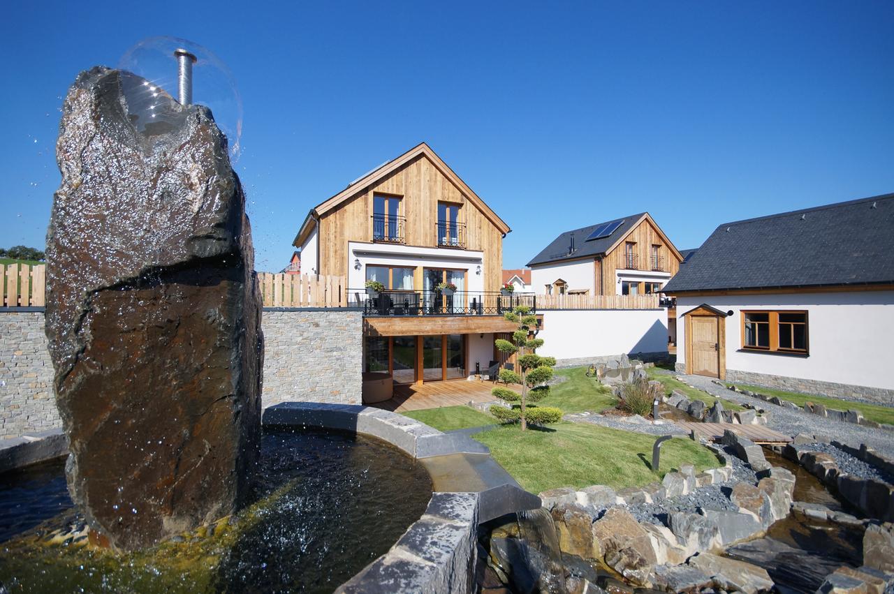Chalets Petry Spa & Relax Bettel Eksteriør billede