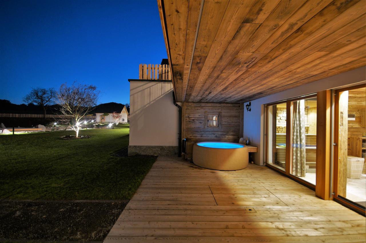 Chalets Petry Spa & Relax Bettel Eksteriør billede