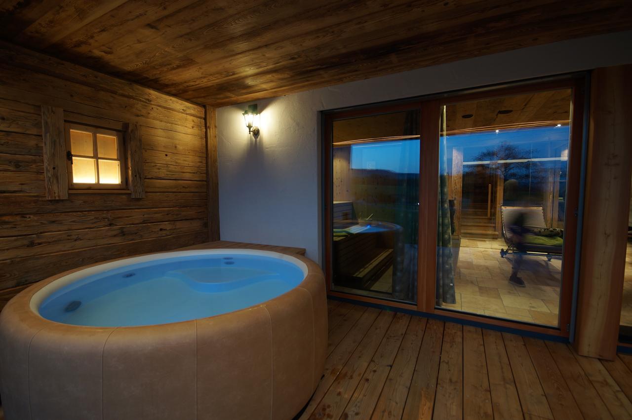 Chalets Petry Spa & Relax Bettel Eksteriør billede